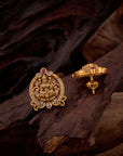 LAKSHMI WHITE STONE EARRINGS