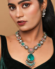 TRENDY VICTORIAN NECKLACE
