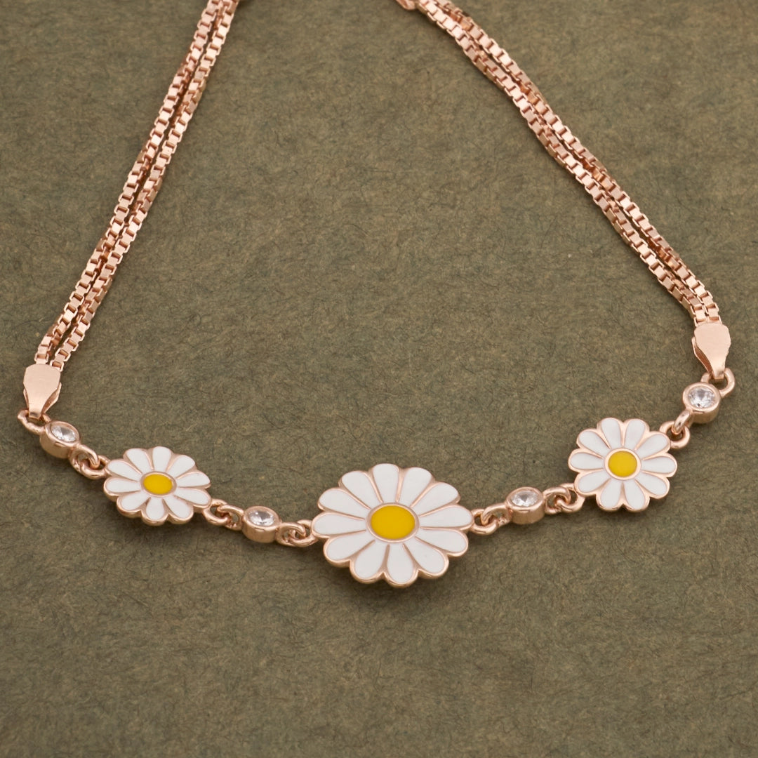 GOLDEN DAISY CHARM BRACELET