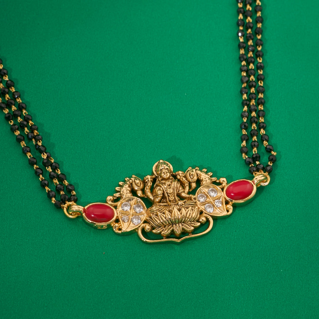 LAKSHMI MAYURA MAGAL SUTRA