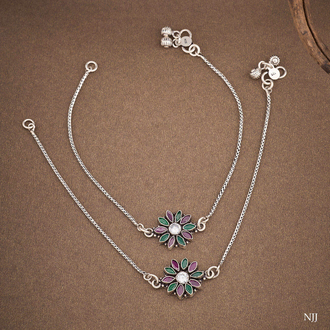 PETAL ELEGANCE PAYAL