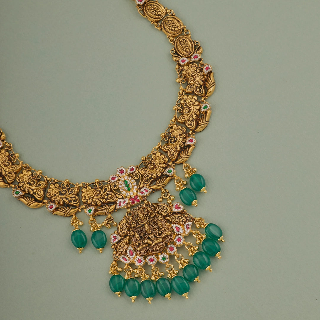 LAKSHMI EMERALD BEADS NECKLACE