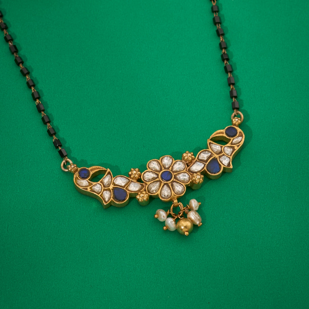 SWARNA FLORAL PEARL MANGAL SUTRA