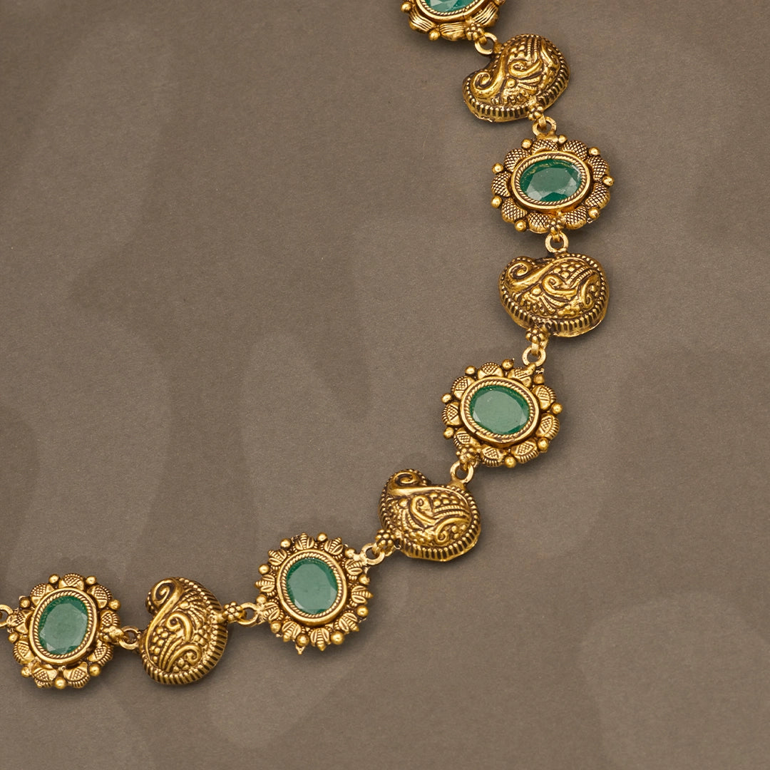 EMERALD ANTIQUE LEAF NECKLACE