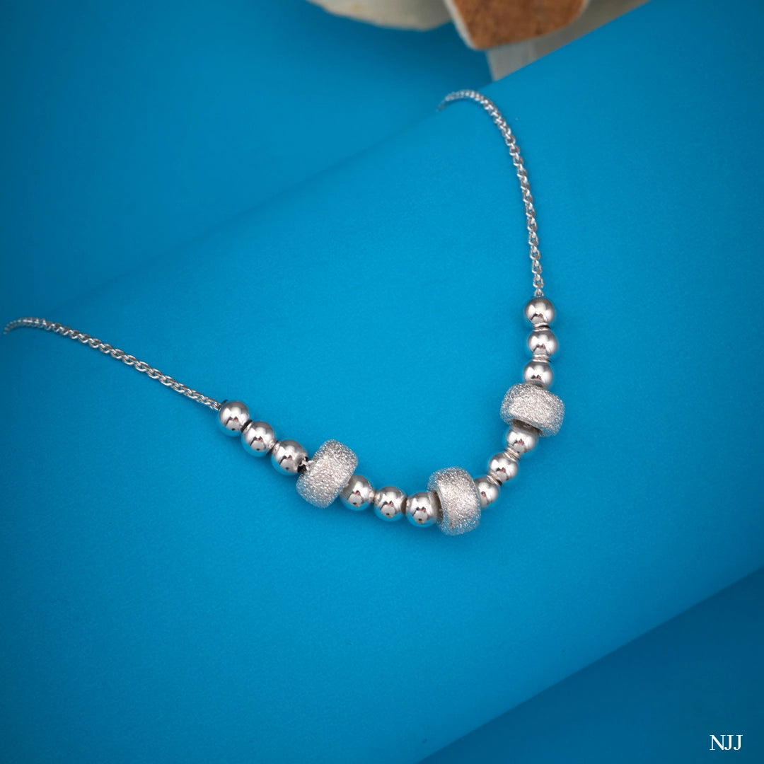 CLASSIC ORB NECKLACE