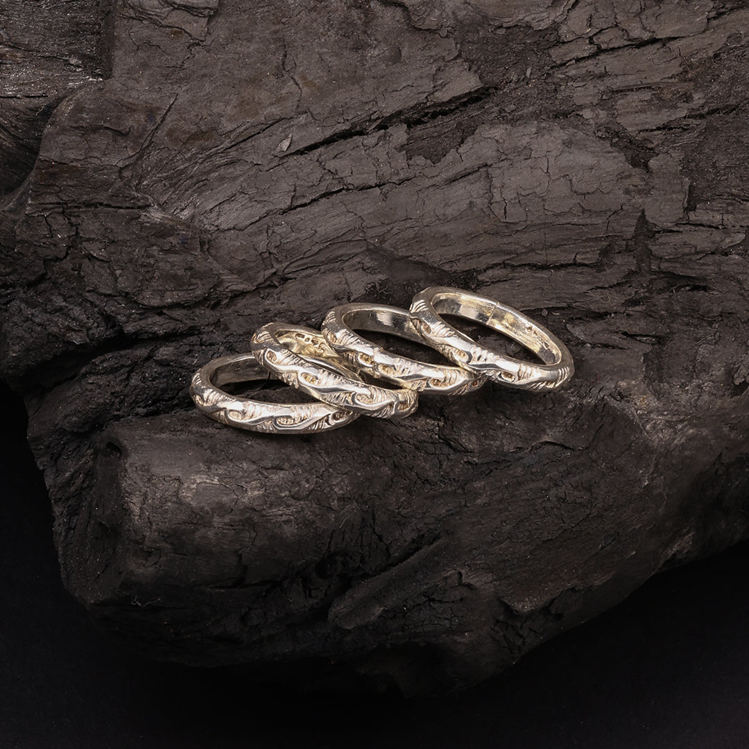 ETCHLEAF TOE RING
