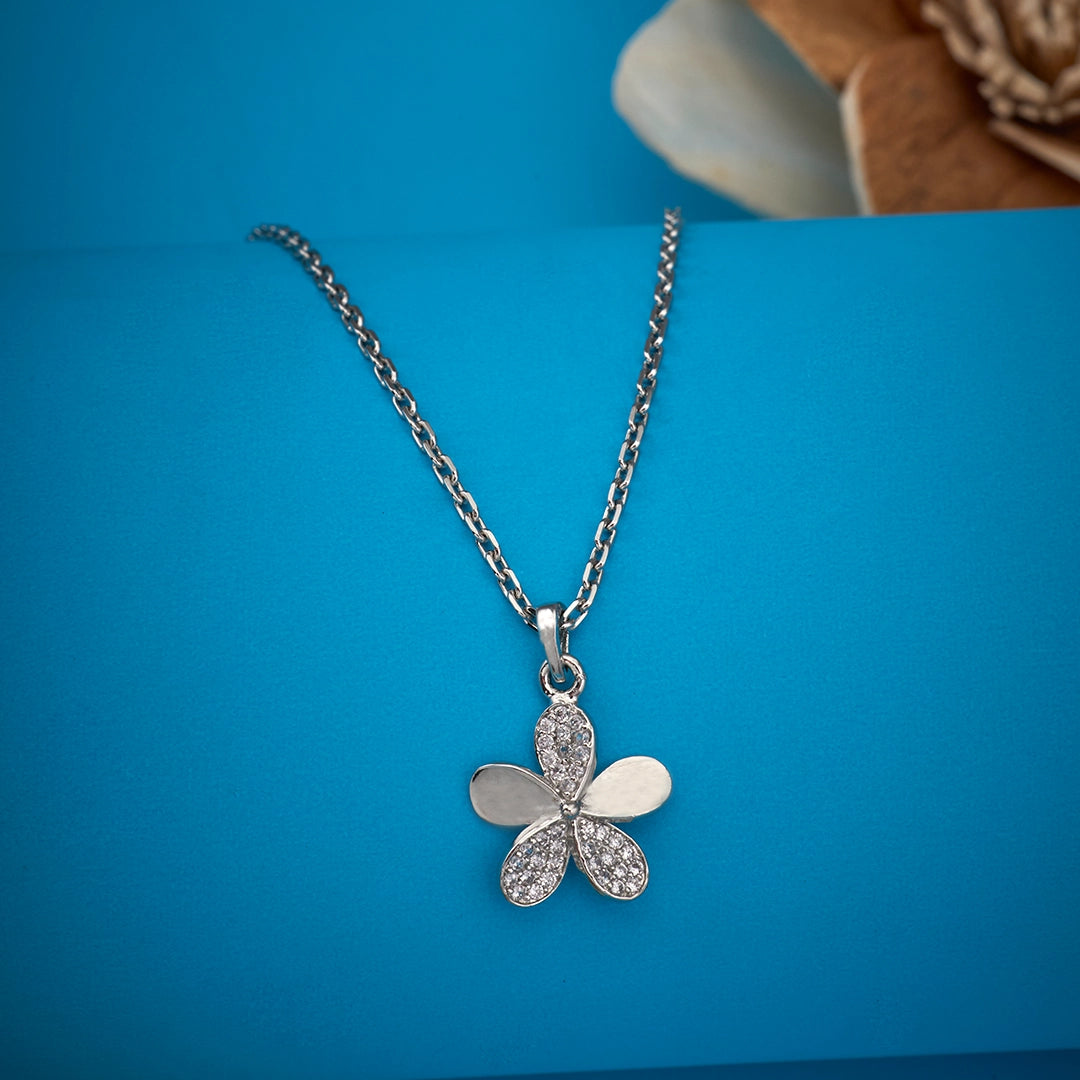 FLUTTER PENDANT CHAIN