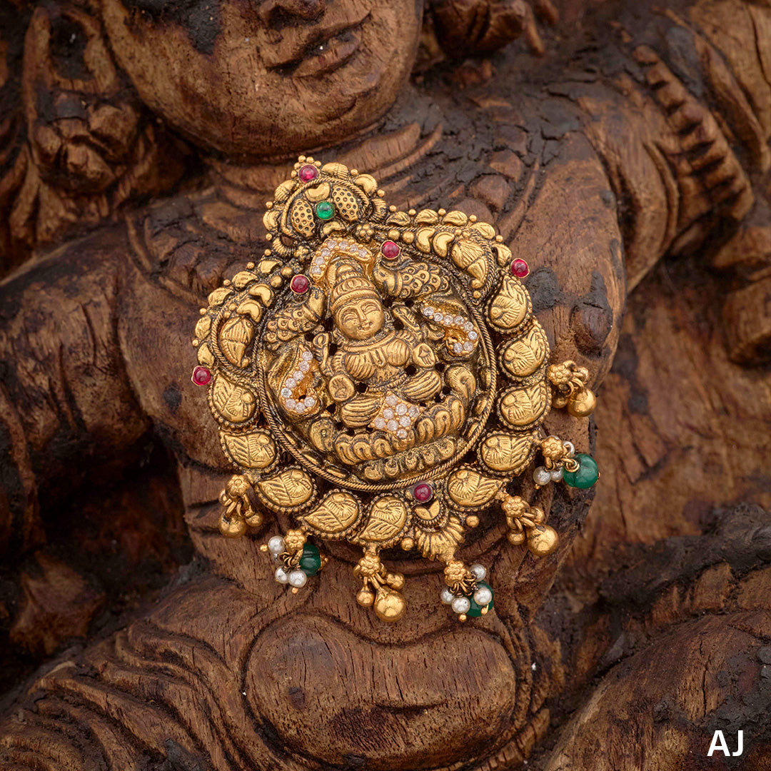 SRI LAKSHMI VILAS PENDANT