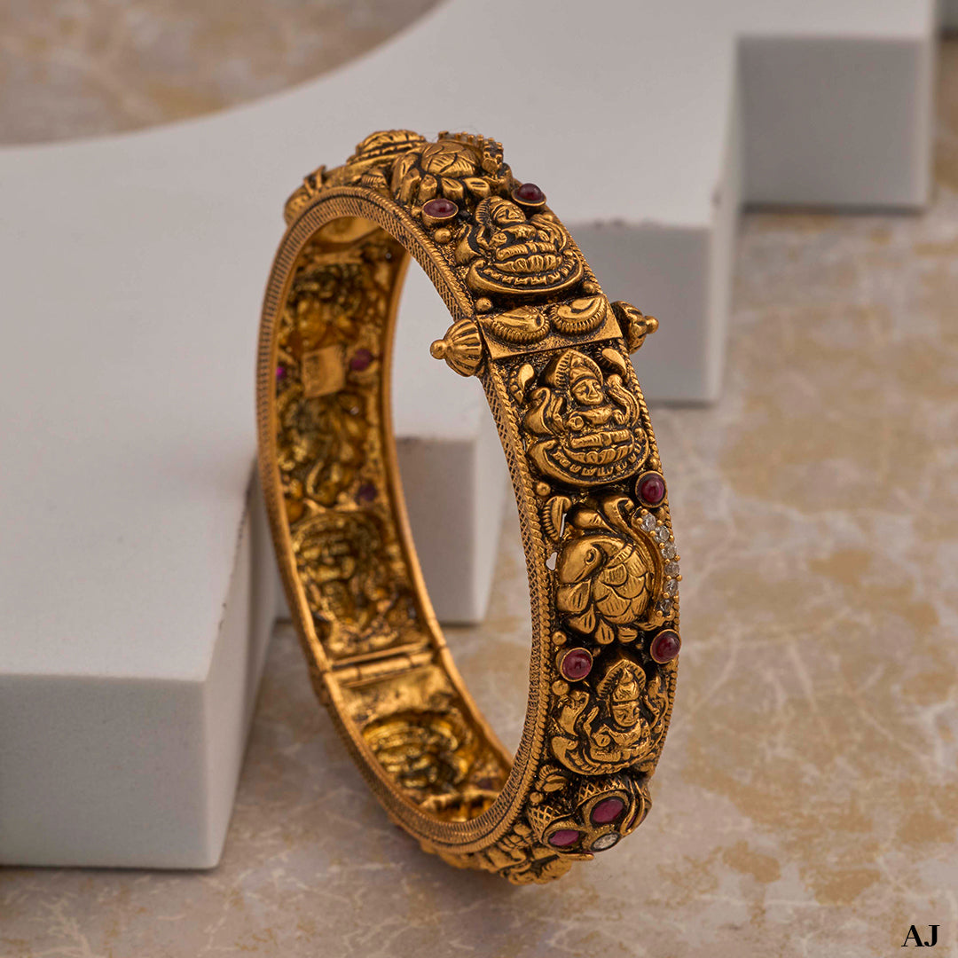 ADHILAKSHMI BANGLES