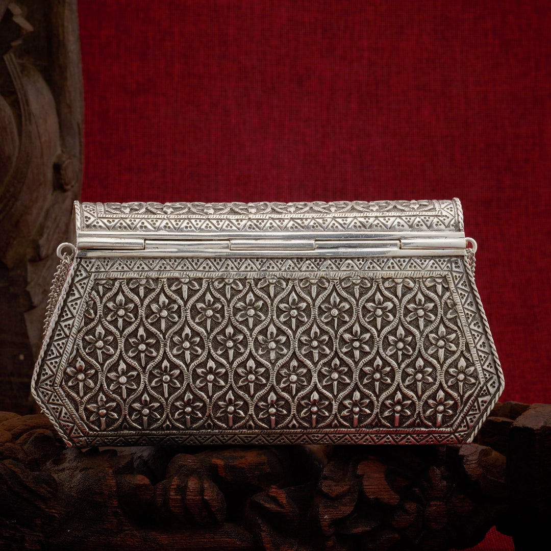 PUSHPANJALI CLUTCH
