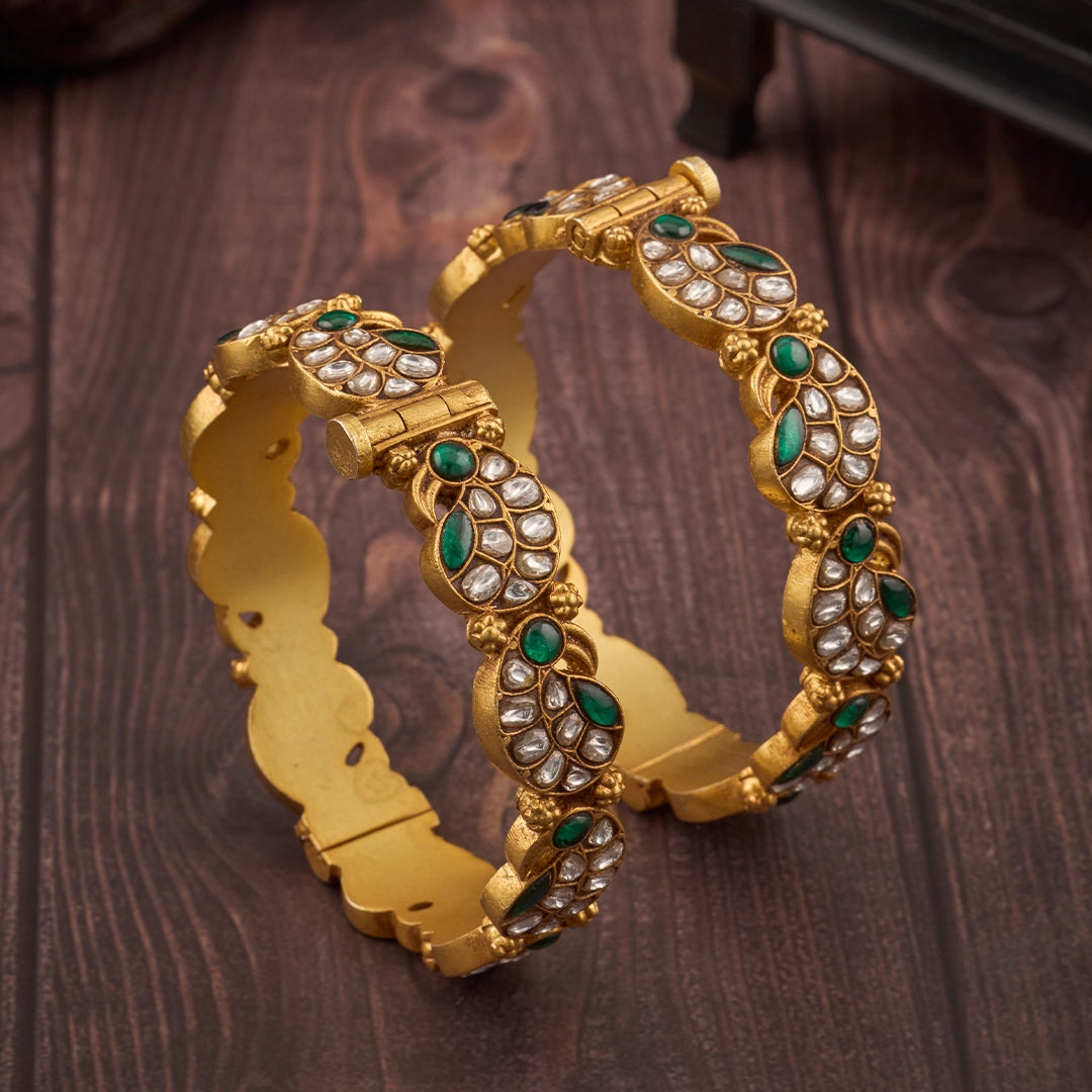 EMERALD KUNDAN ROYALE BANGLES