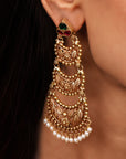 SILVER EARRINGS WITH PEARLS