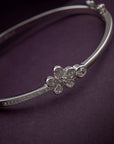 DAISY SHINE KADA