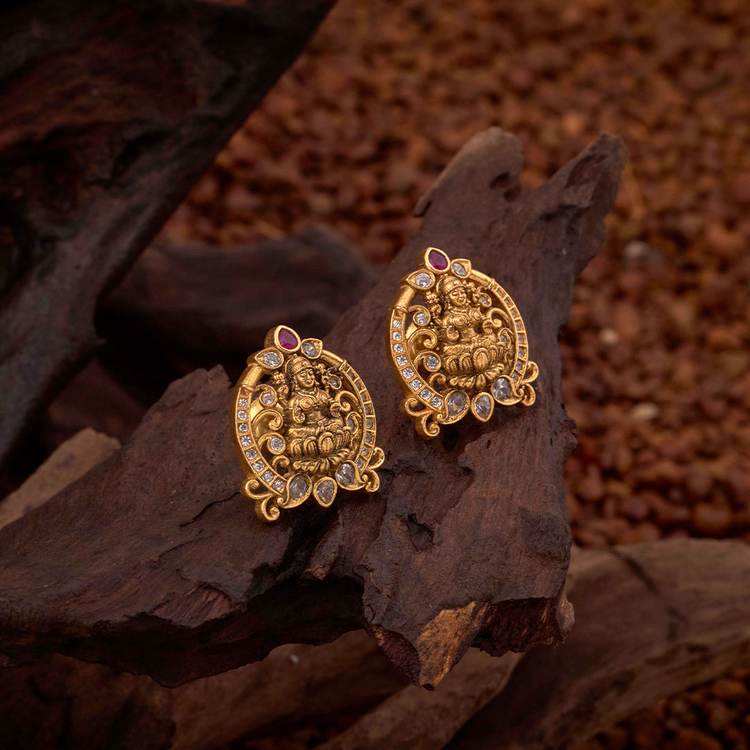 LAKSHMI WHITE STONE EARRINGS