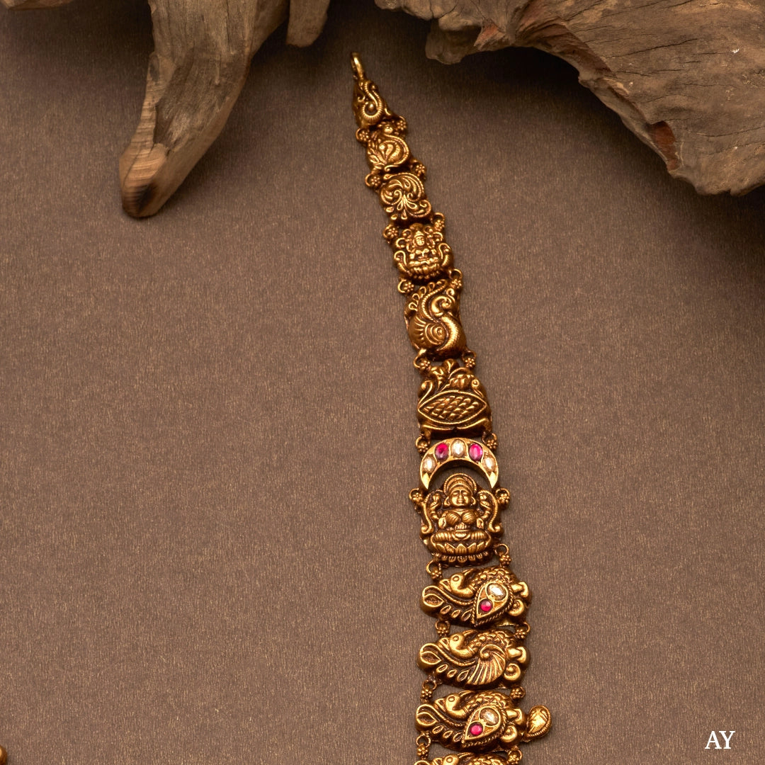 ANTIQUE MAYURA HAAR