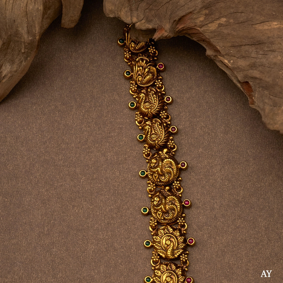 MAHALAKSHMI MAYURA HAAR