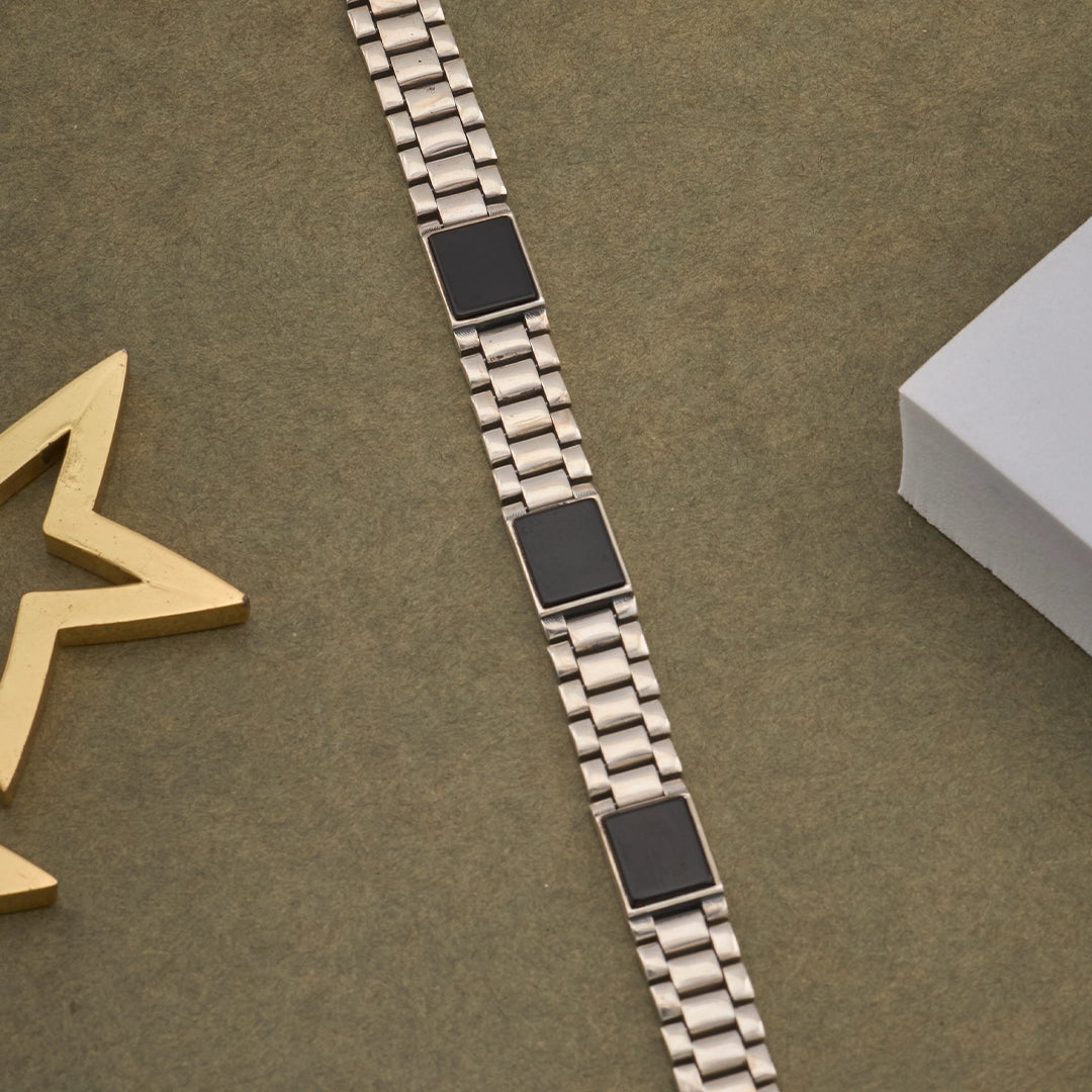 ONYX LINK BRACELET