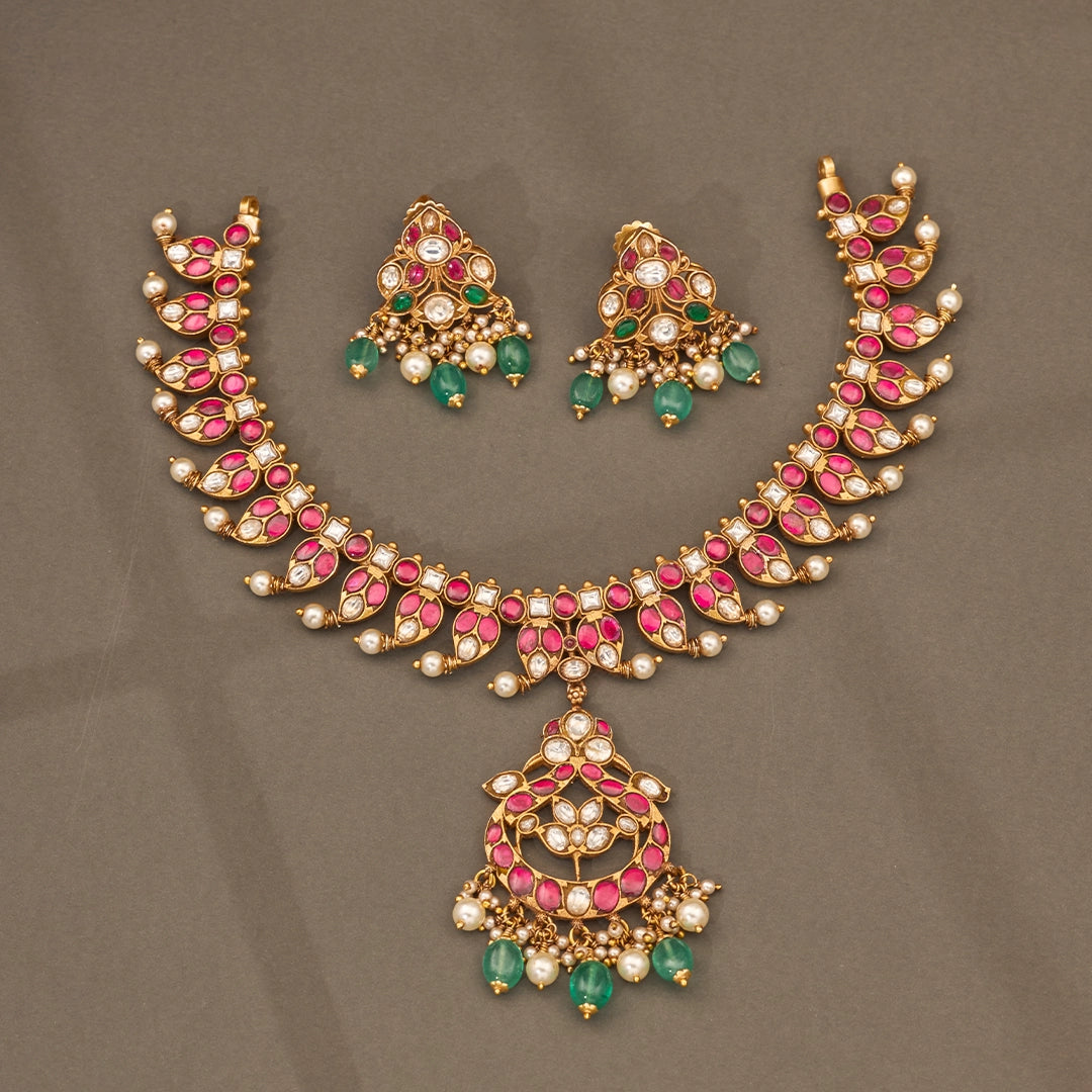 RUBY KEMP PENDANT NECKLACE SET