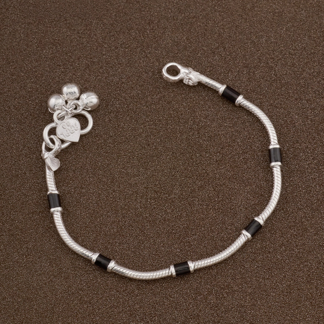 NOIR CHARM ANKLET