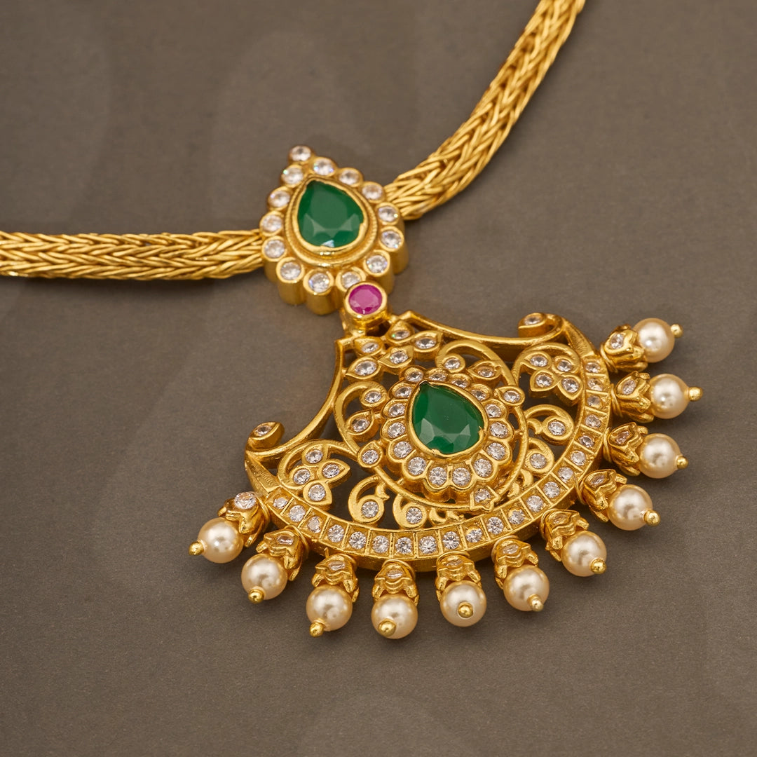 ROYAL PEARL EMERALD NECKLACE