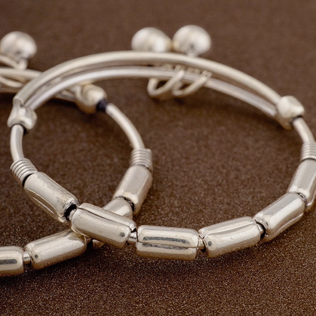 MINIMAL TUBE BABY BANGLE