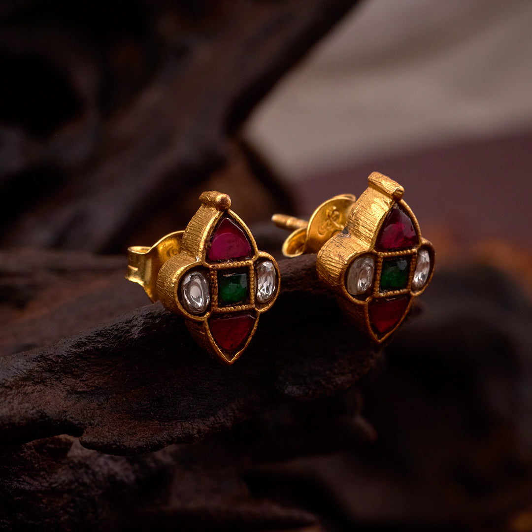 TRADITIONAL KUNDAN STUDS