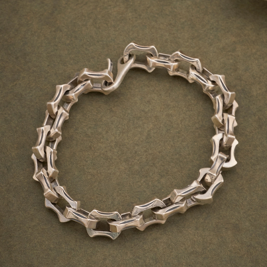 SOVEREIGN SILVER BRACELET