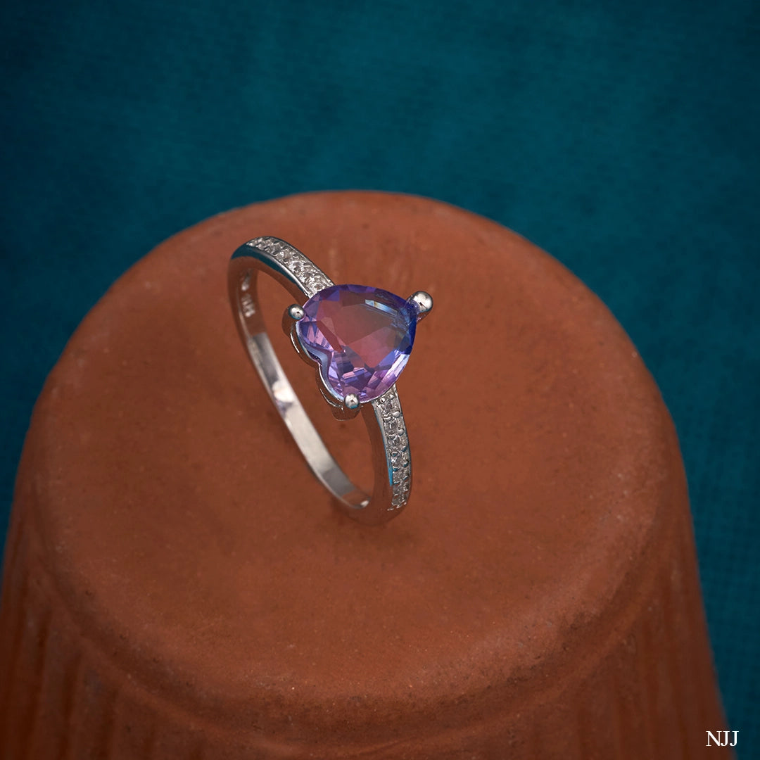 HEART GLOW RING