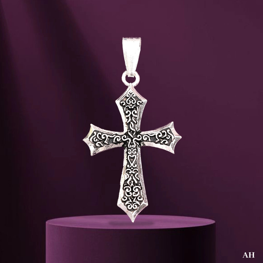 CROSS PENDANT