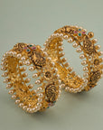 BLOOMS PEARL HERITAGE BANGLE