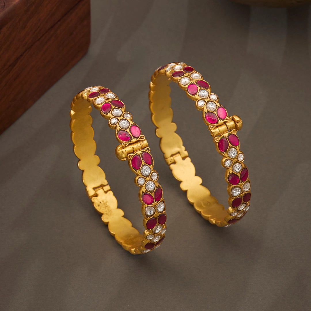 RUBY WHITE STONE FLORAL BANGLES