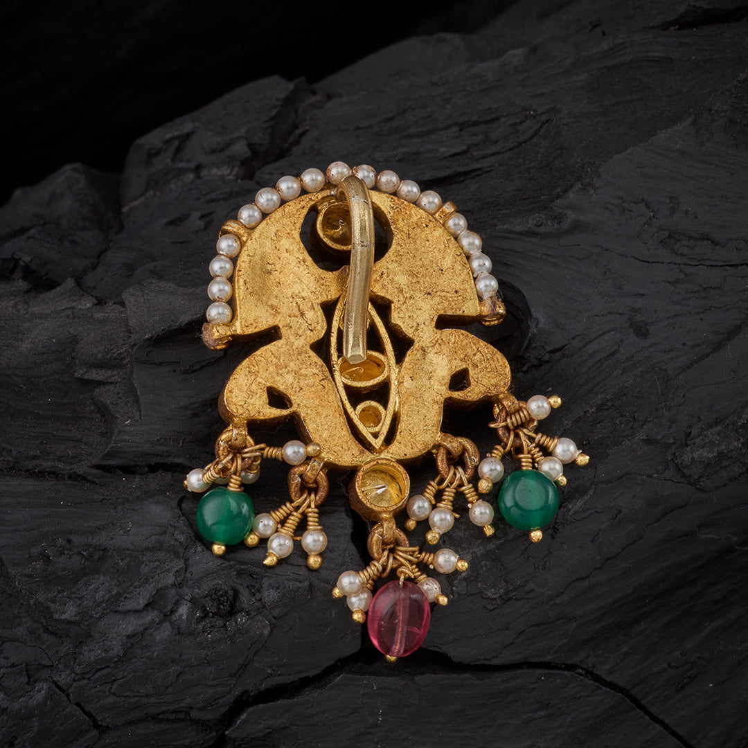 TRADITIONAL KEMP STONE PENDANT
