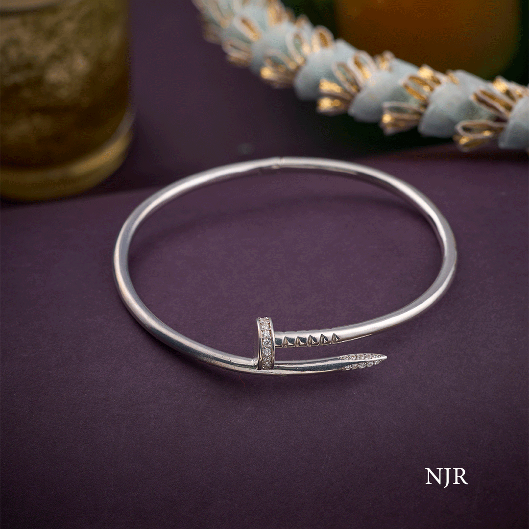 TITANIUM NAIL KADA