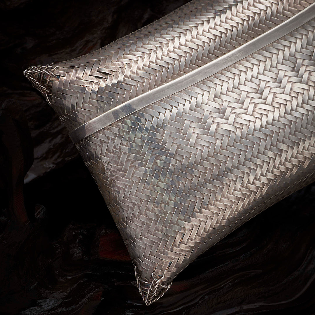 RAJWADA CHATAI CLUTCH