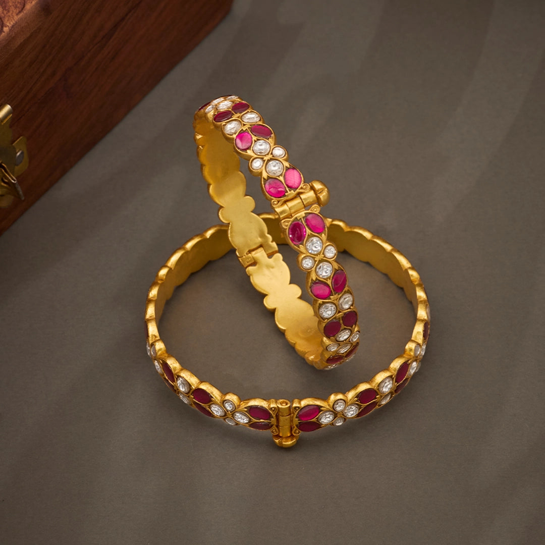 RUBY WHITE STONE FLORAL BANGLES