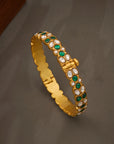 EMERALD WHITE STONE FLORAL BANGLE