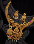 RADHA KRISHNA NACKLACE SET
