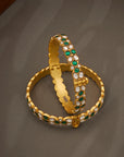EMERALD WHITE STONE FLORAL BANGLE