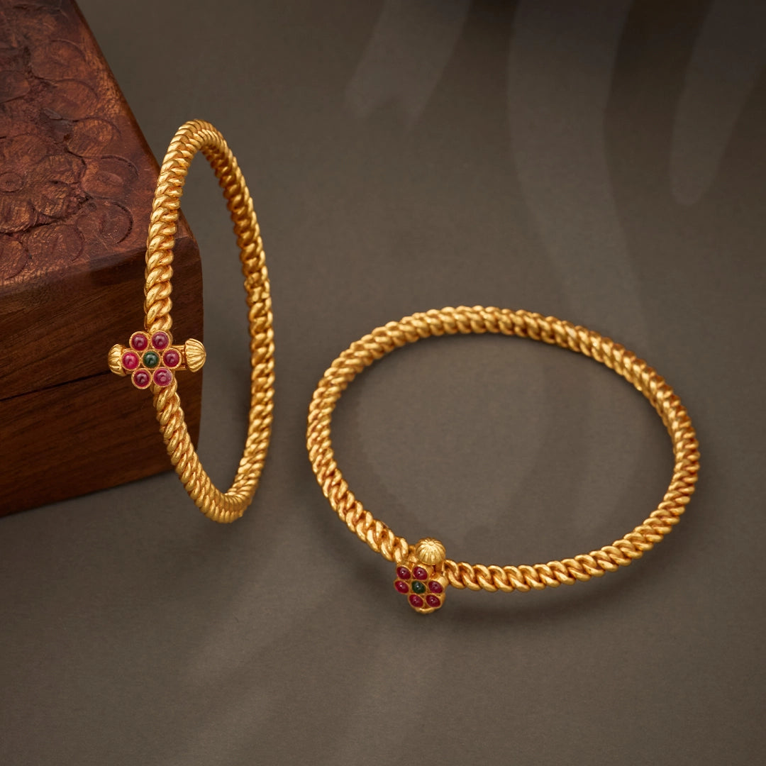 RUBY KEMP ROPE BANGLE