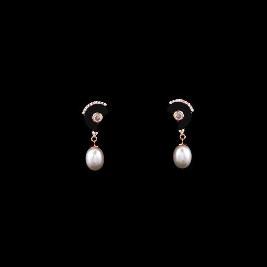 MOONLIT PEARL DROP SET