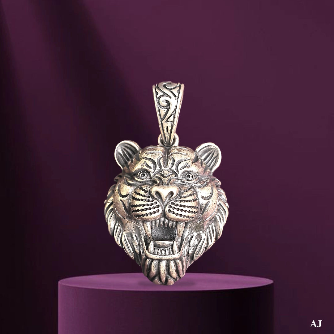ROARING TIGER PENDANT