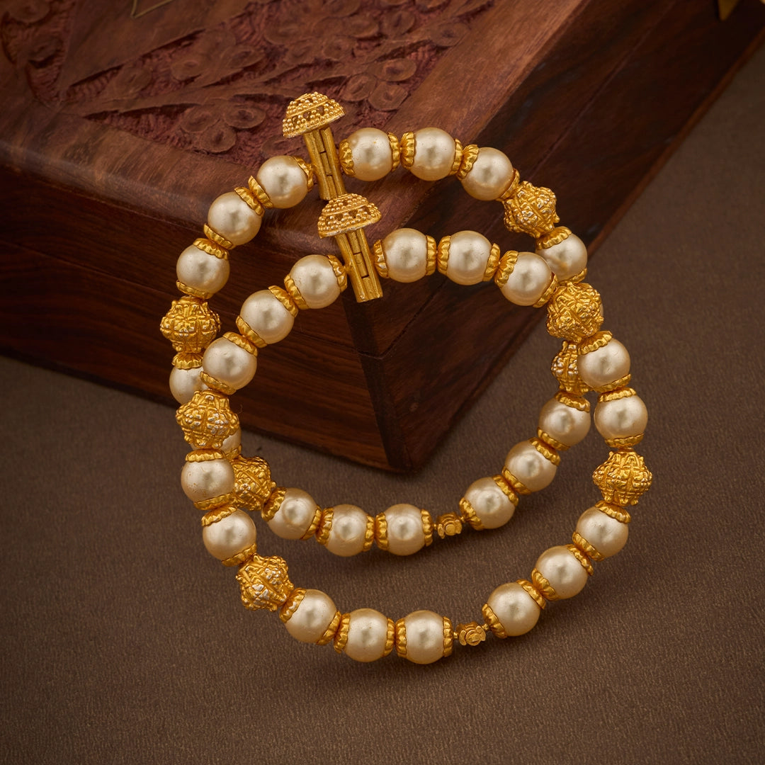 RAJASI PEARL BANGLE