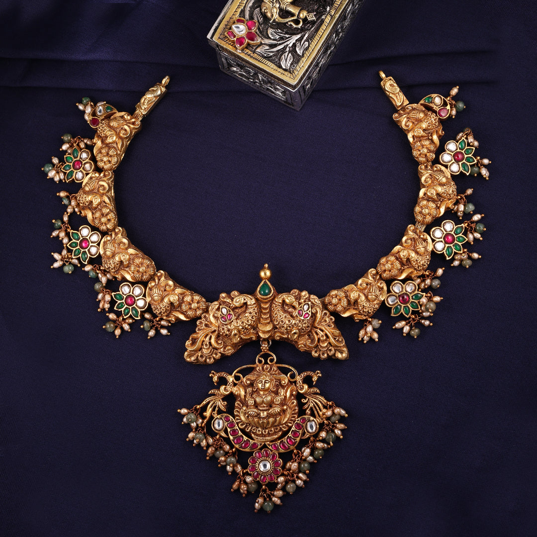 ANTIQUE LAKSHMI KUNDAN NECKLACE