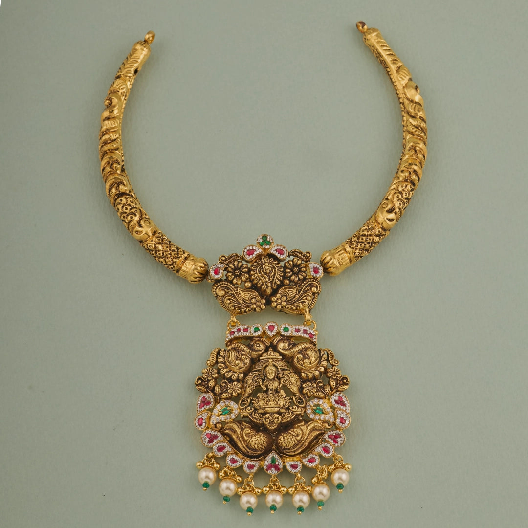 LAKSHMI MAYURA KANTI NECKLACE