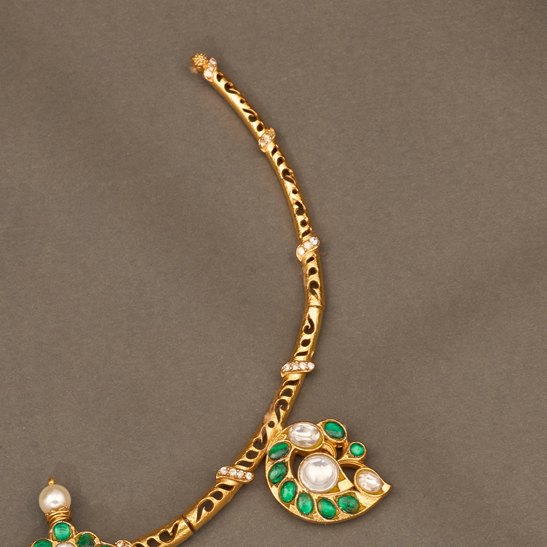 EMERALD MAYURA PENDANT KANTI NECKLACE
