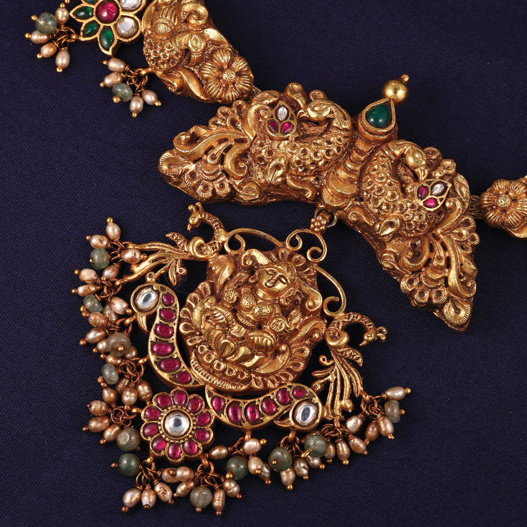 ANTIQUE LAKSHMI KUNDAN NECKLACE