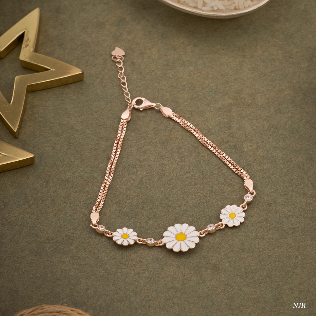 GOLDEN DAISY CHARM BRACELET