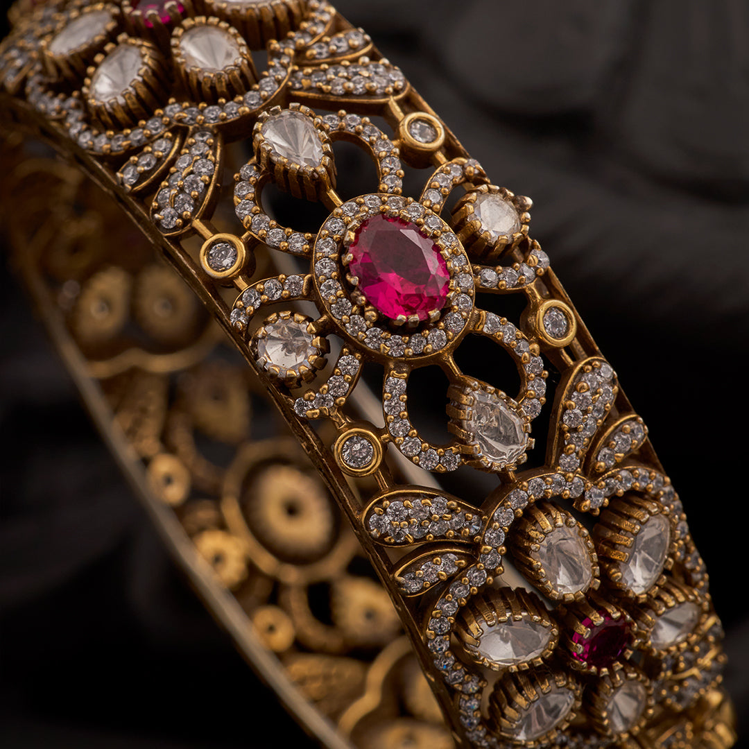 ROYAL POLKI BANGLE