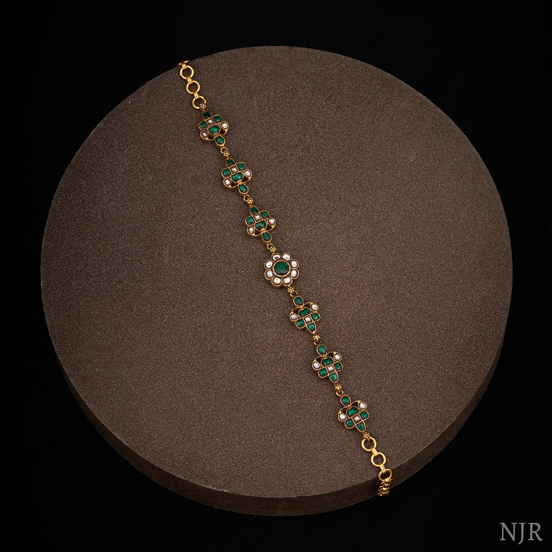 EMERALD FLOWER BRACELET
