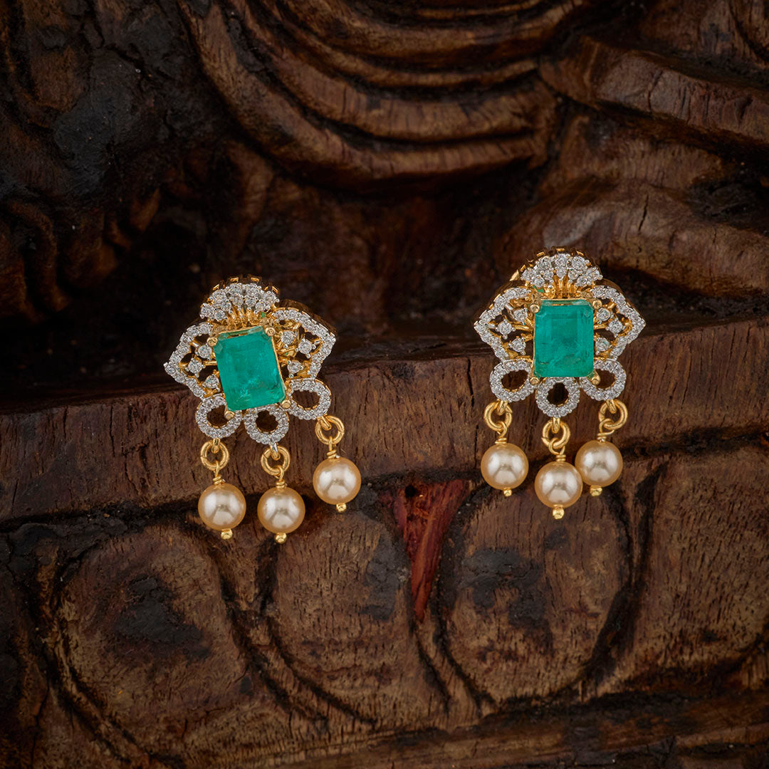 EMERALD HALO PENDANT SET